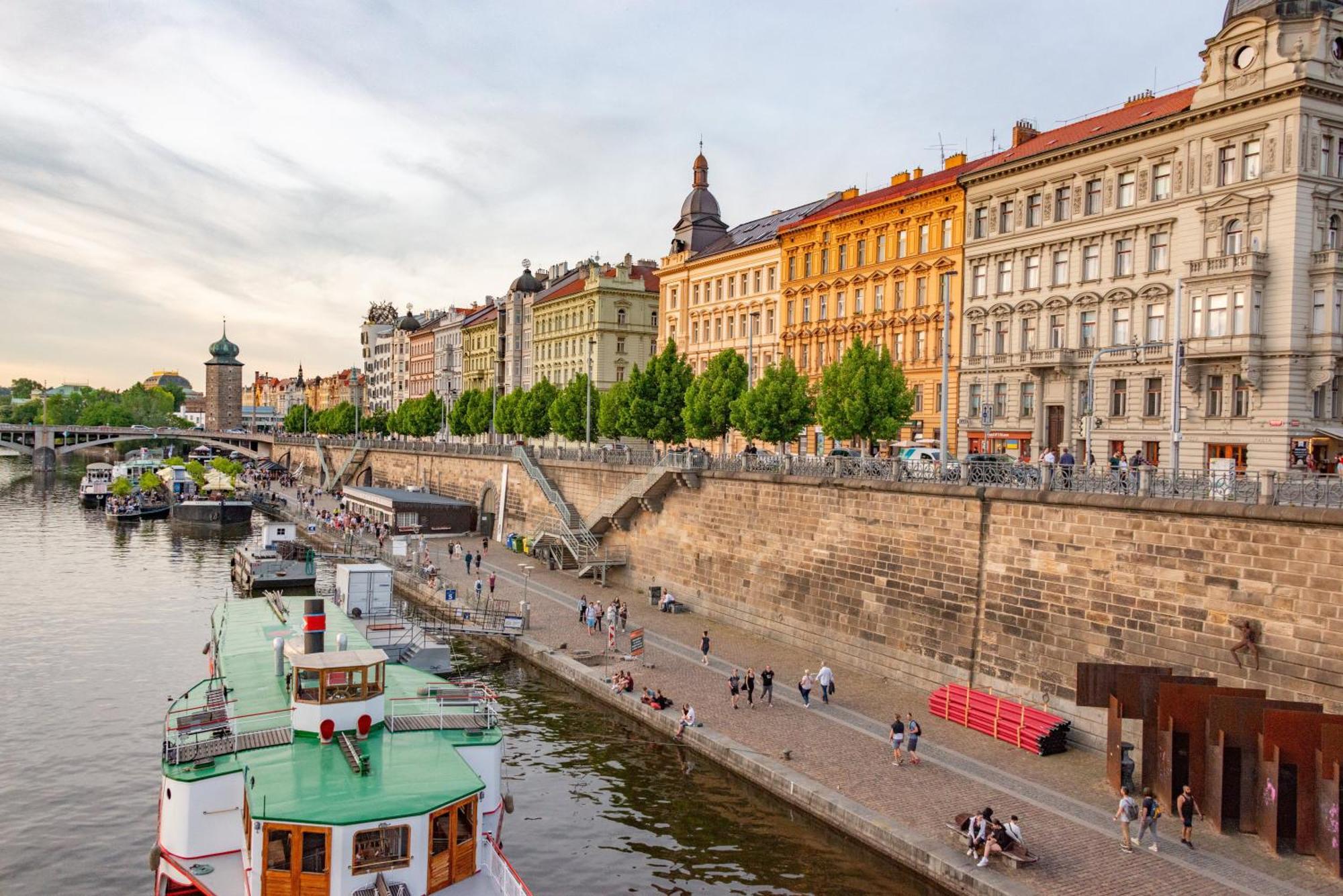 New Design & Style Apartments 50M From Wenceslas Square Praga Exterior foto